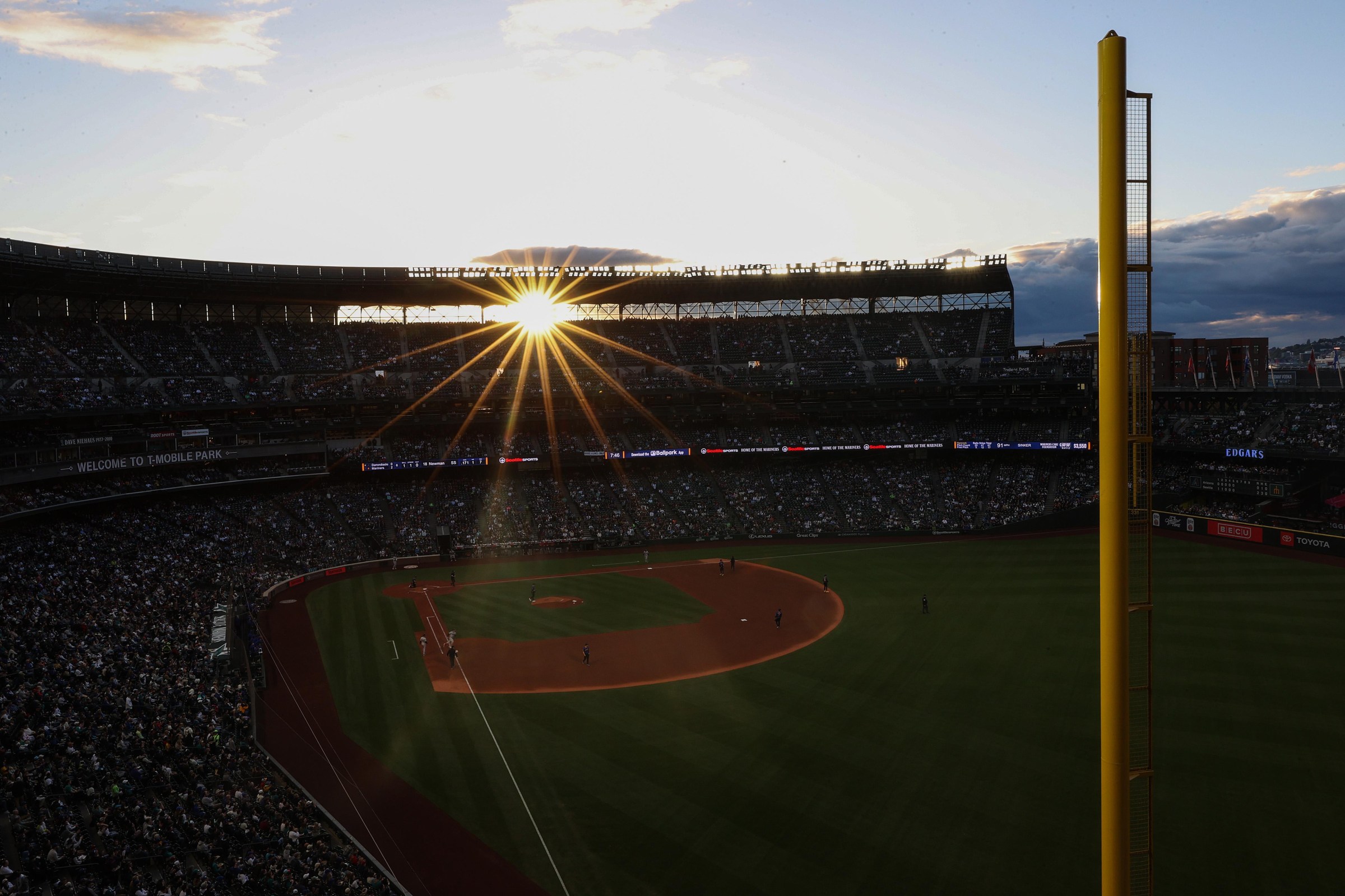 SEATTLE, WASHINGTON - APRIL 26: A general view as the sun sets during the sixth inning between the Seattle Mariners and the Arizona Diamondbacks at T-Mobile Park on April 26, 2024 in Seattle, Washington. (Photo by Steph Chambers/Getty Images)