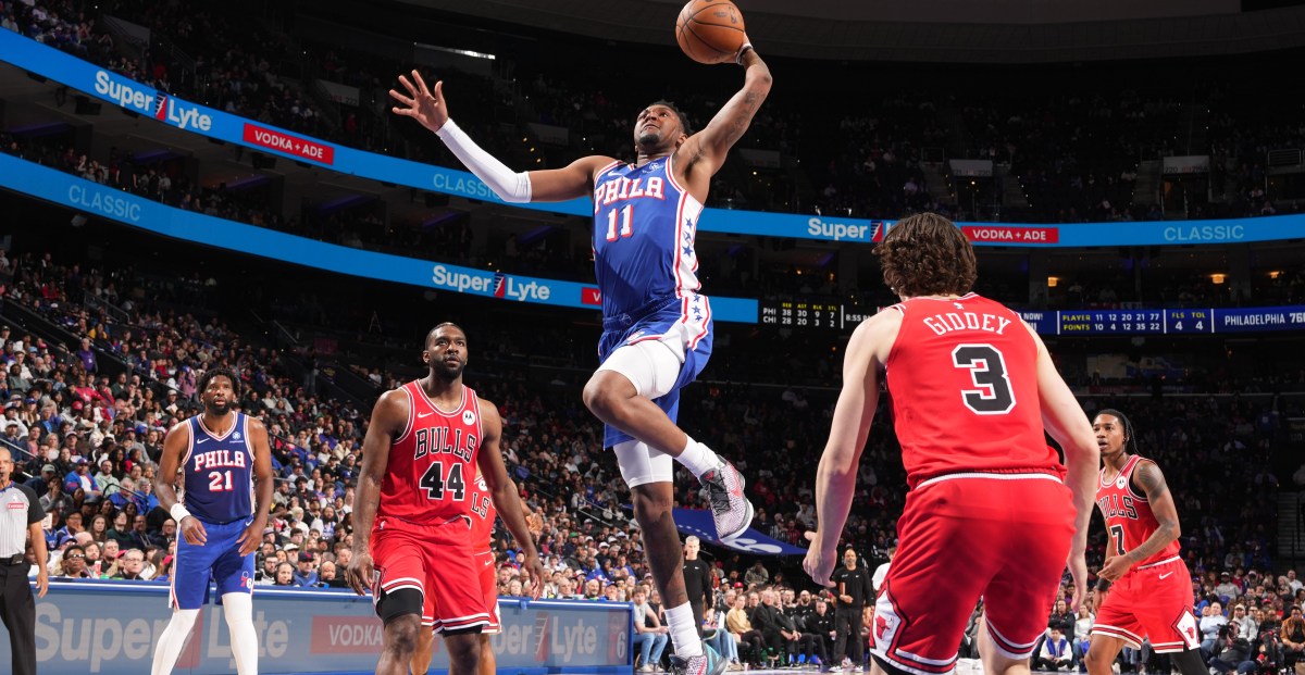 How can Justin Edwards become a consistent part of the Sixers’ rotation?