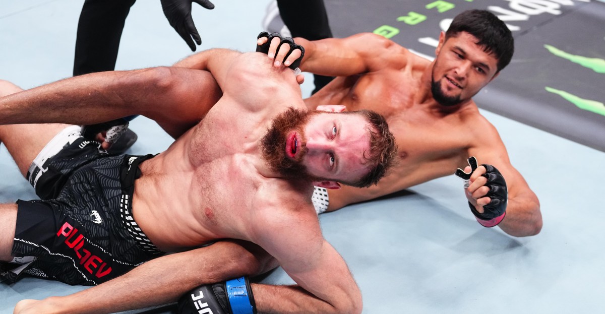 UFC Baku video: Nursulton Ruziboev sleeps Andrey Pulyaev with vicious choke