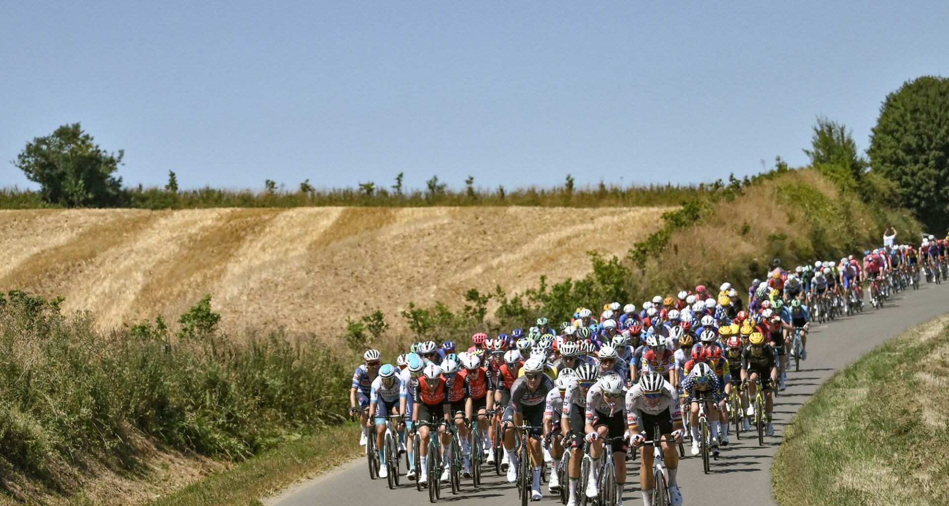 The High Temperature Protocol, switching dates, racing in the morning – What could the future of the Tour de France look like as summer temperatures continue to rise?