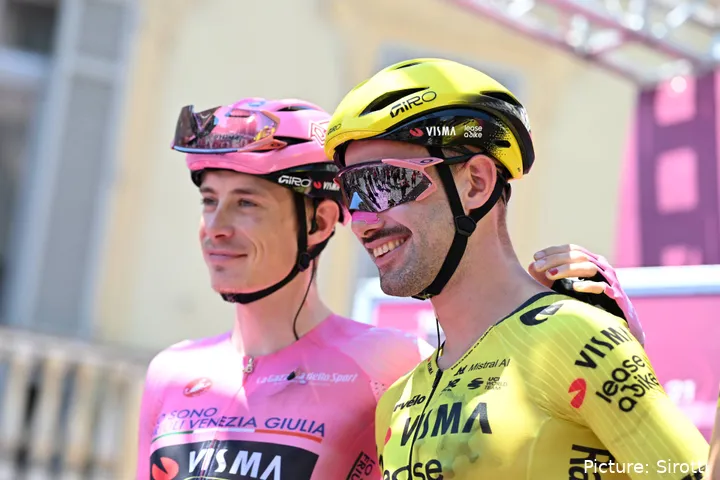 GiroDitalia2026_JonasVingegaardVictorCampenaerts