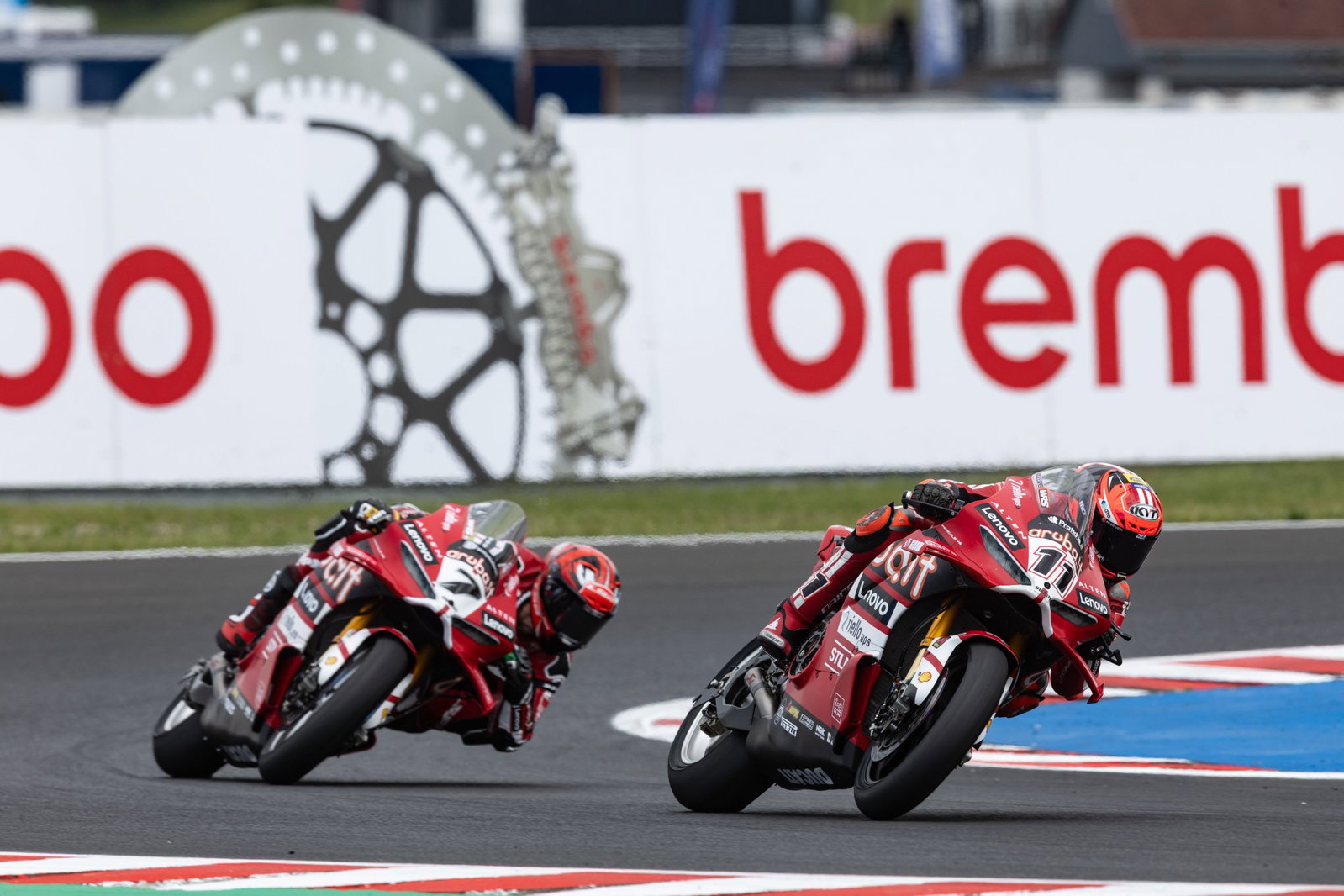 Nicolo Bulega leads Iker Lecuona, 2026 Czech WorldSBK. Credit: Gold and Goose.