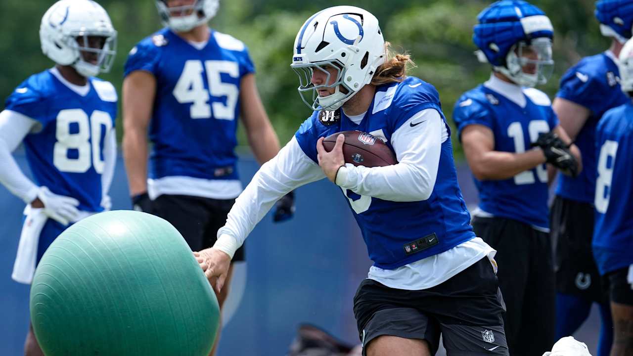 Daniel Jones expects Tyler Warren to be 'big part' of Colts offense as TE makes jump from rookie year
