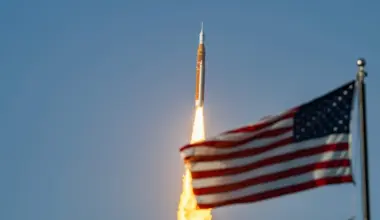 NASA names Artemis III crew for a 'complex' 2027 test flight, including the first European astronaut