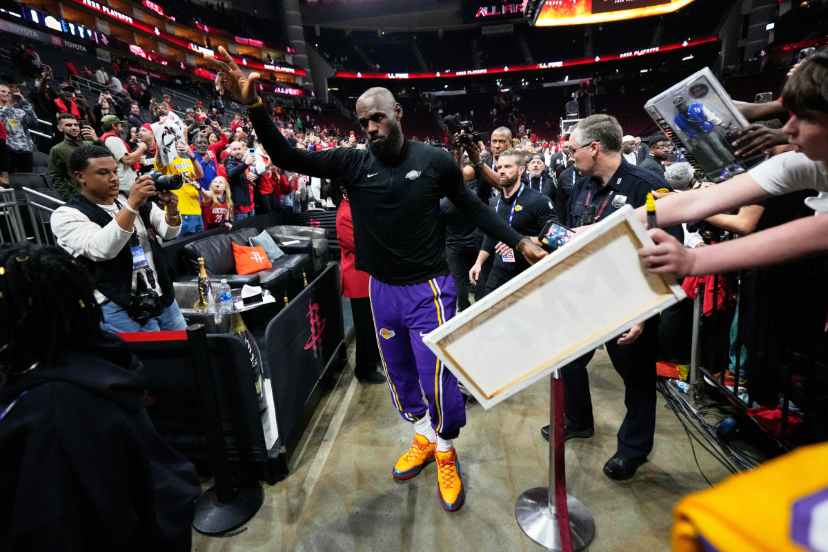 NBA insider drops major LeBron James Lakers exit update