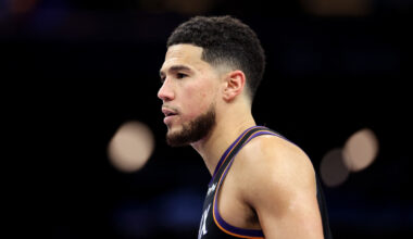 Devin Booker officially changes his jersey number