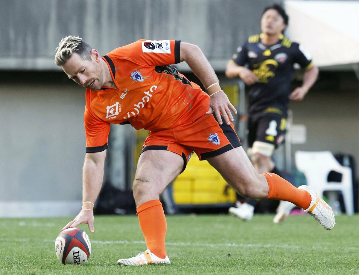 Rugby: Former Wallaby star Foley finishes "incredible journey" in Japan