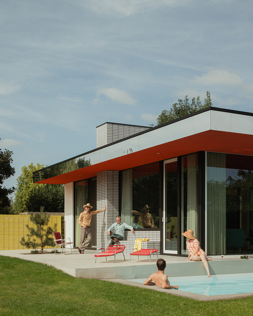 vens vanbelle reshapes painter's former home through de stijl aesthetics and primary colors - 3