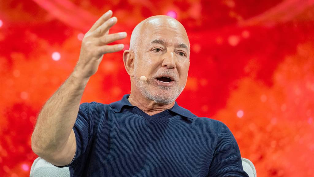 No, Jeff Bezos did not say human water use was limiting AI