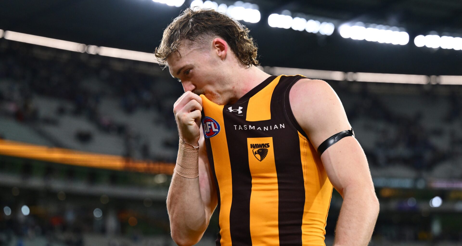 Hawks' inaccuracy to haunt Mitchell, Beveridge defends Weightman call