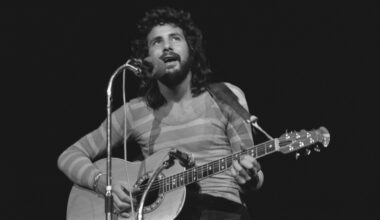 In 1972, Cat Stevens Released What Might Be His Most Head-Over-Heels Love Song