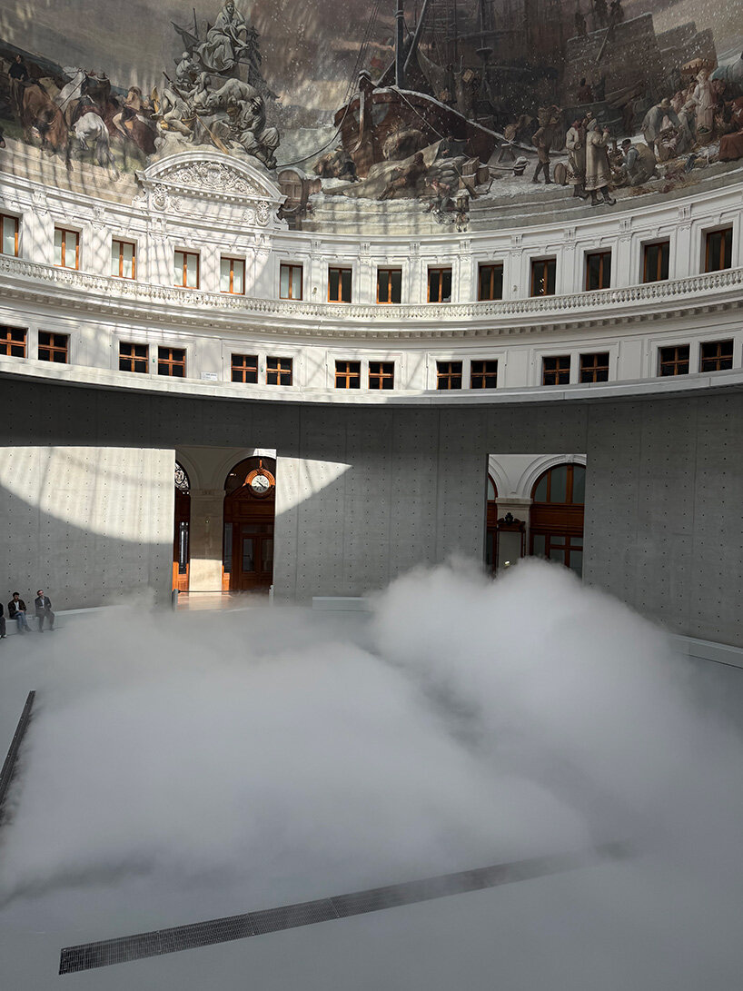 living fog cloud by fujiko nakaya fills tadao ando's rotunda at paris's bourse de commerce - 4
