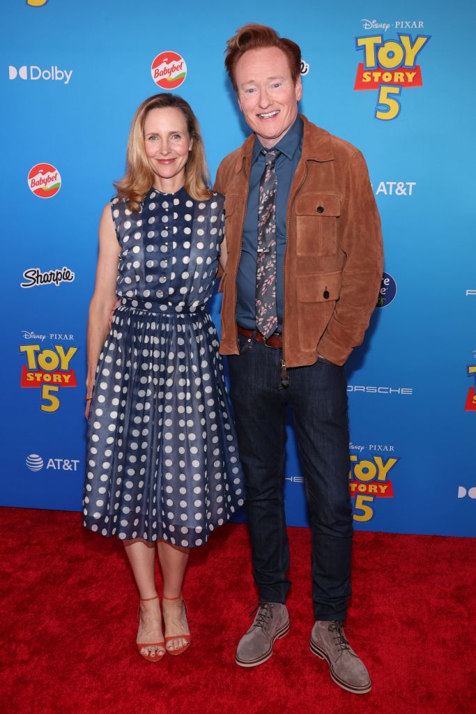 Liza Powel O'Brien and Conan O'Brien at the "Toy Story 5" premiere