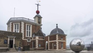 Stunning Moon sculpture unveiled at Royal Observatory Greenwich – Physics World
