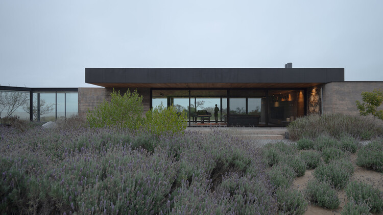 Music Room - Casa La Flecha / González Olsina & Vega Arquitectos - Image 1 of 33