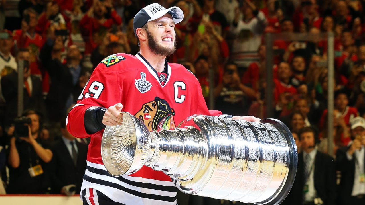 Toews calls time with Blackhawks ‘dream come true’ in NHL farewell
