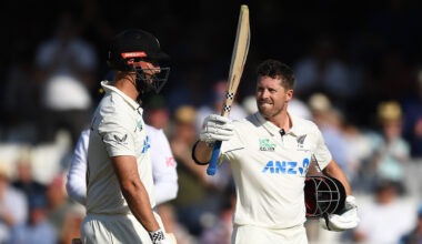 Black Caps hurry to huge lead after Nicholls' ton