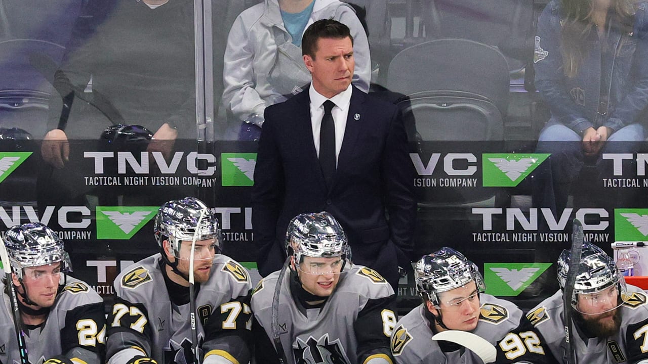 Craig named coach of Golden Knights, replaces Tortorella