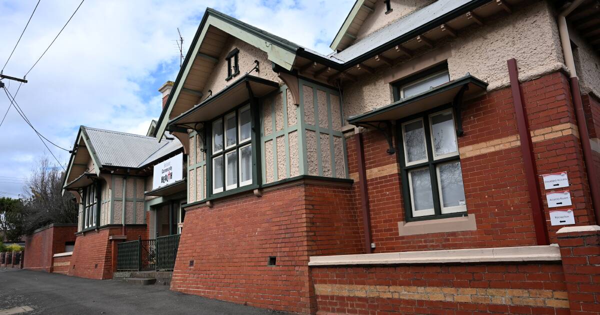 Ballarat Community Health's Bakery Hill facility will house a free naloxone dispensing machine. Picture by Lachlan Bence