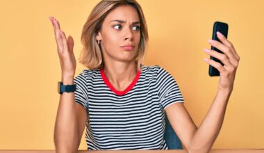 With trust in news from social media and AI very low, new research shows 41 per cent of Aussie aged 25-34 and 27 per cent of 18-24s are paying for news. Picture by Shutterstock