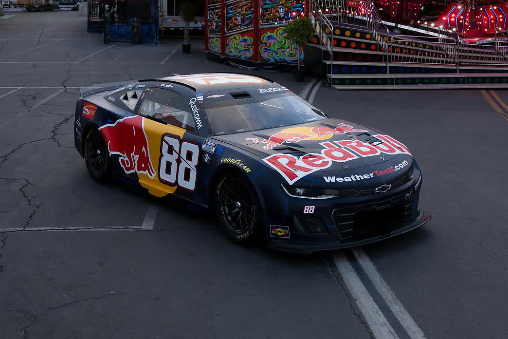 Connor Zilisch's #88 Trackhouse Racing Chevrolet Camaro.