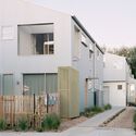 © Rory Gardiner Shand Road Townhouse / Ys Housing - Exterior Photography