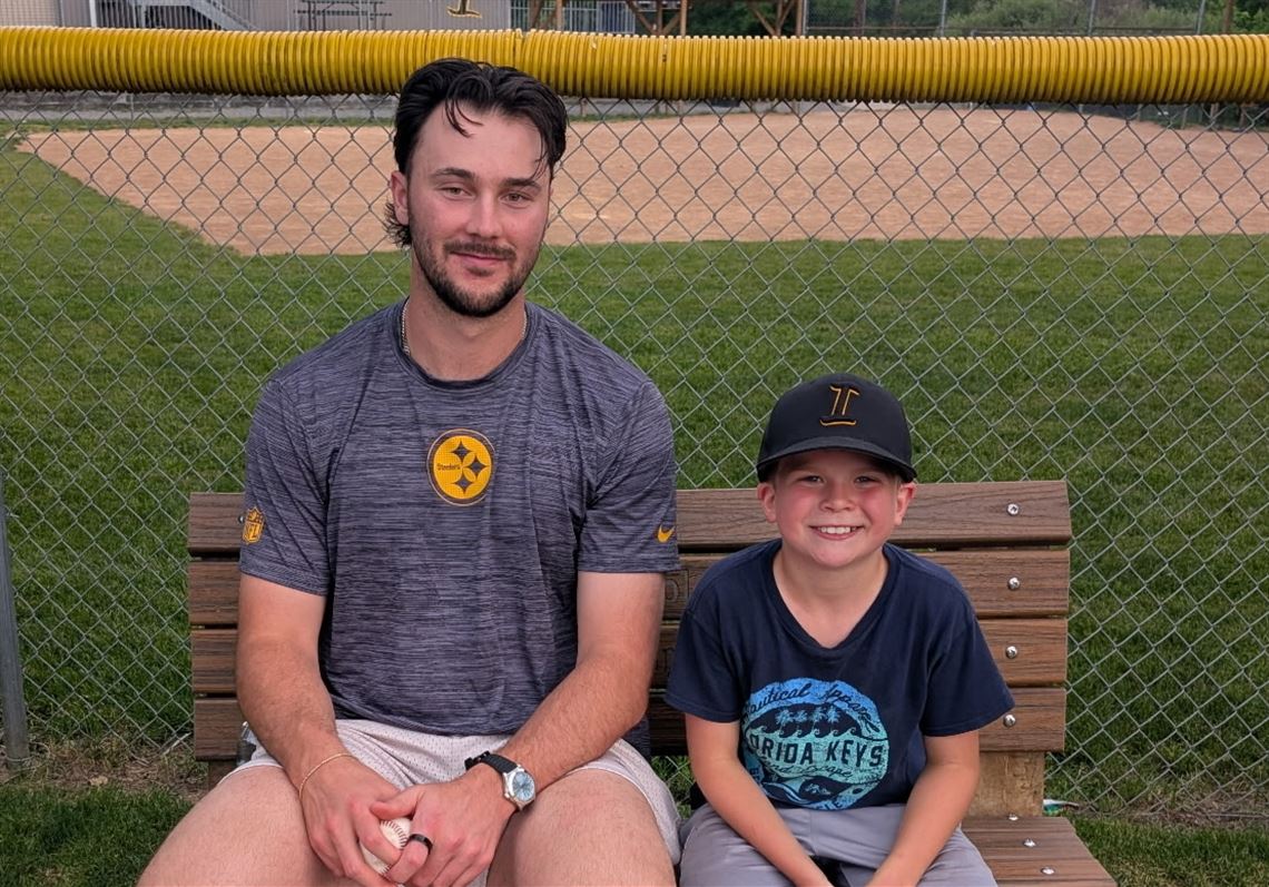 Paul Skenes makes an impromptu visit to local Little Leaguers — a day before facing the Dodgers