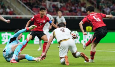 South Korea's Hwang In-Beom, right, scores his team's first goal of the World Cup against Czech Republic
