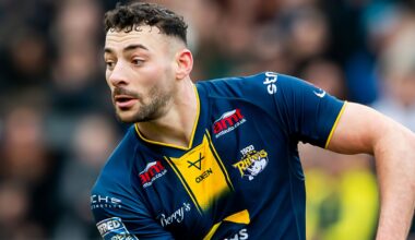 Picture by Allan McKenzie/SWpix.com - 08/03/2026 - Rugby League - Betfred Super League Round 4 - Leeds Rhinos v Castleford Tigers - AMT Headingley, Leeds, England - Jake Connor.