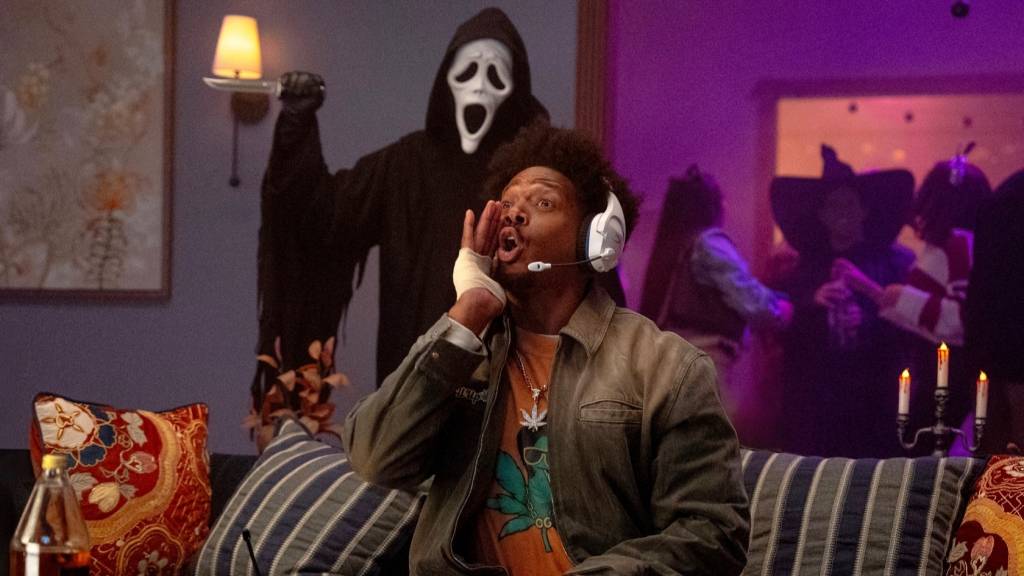 Fighting off a panic attacks at the Scary Movie 6 preview - Crikey