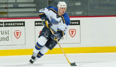 Keith Tkachuk caps emotional weekend with 'overwhelming' call to Hall of Fame