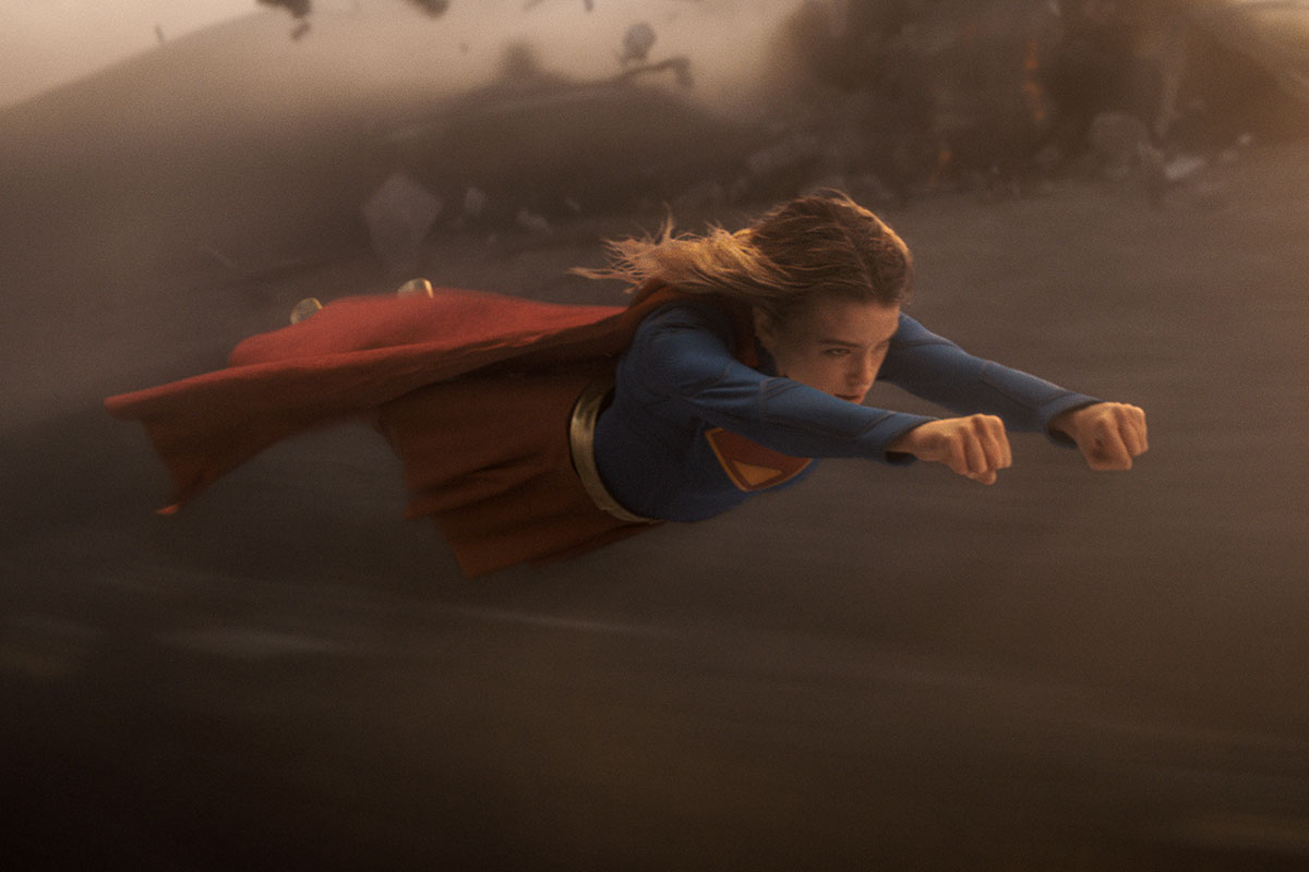 "Supergirl" To Lose Warners $100 Million?