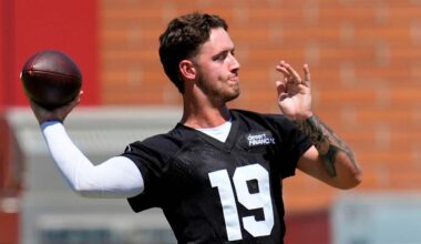 Cardinals rookie QB Carson Beck hard at work in prep for potential starting competition