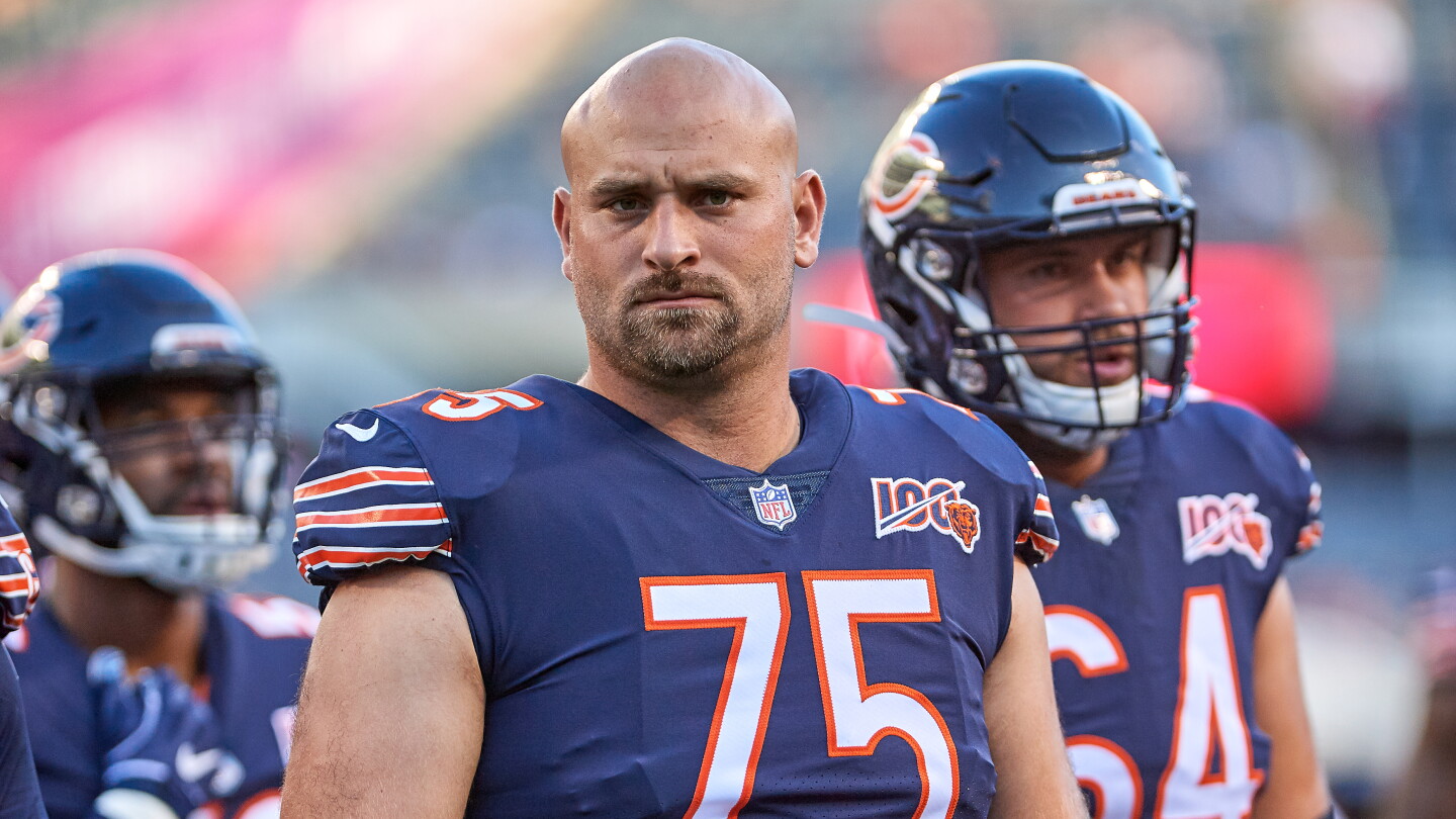 CBS announces Kyle Long, Russell Wilson are joining The NFL Today