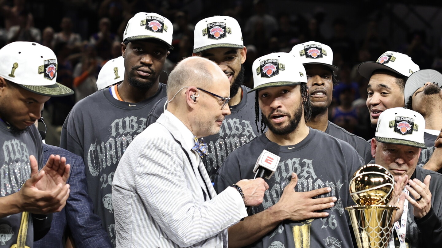 Breece Hall has "positive jealousy" about the Knicks winning the NBA title