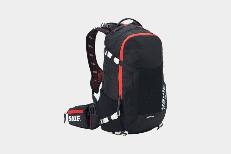 USWE Flow 25L Protector Backpack