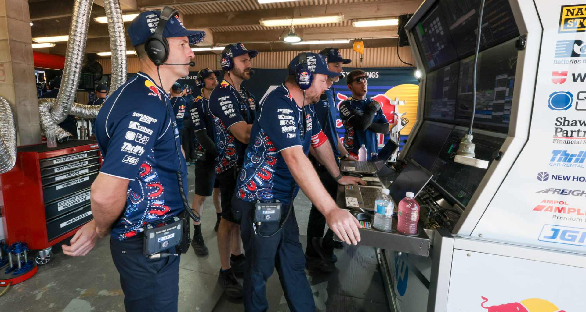 Dutton's take on Triple Eight podium no-show - Supercars