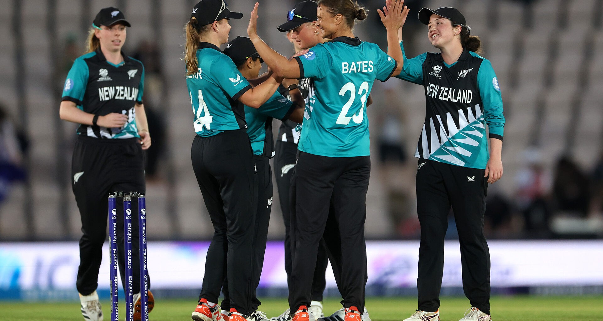 White Ferns win last-ball thriller to keep Cup hopes alive