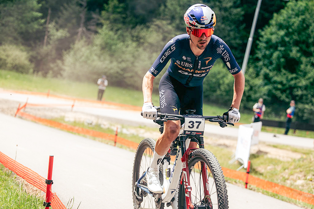 Tom Pidcock competing at the 2026 UCI MTB World Cup in Nov&eacute; Město