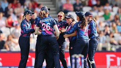 Australian bowlers close out a comfortable win against Netherlands