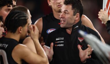 LISTEN: Giants facing uphill battle in wildcard chase, are Bombers progressing under Solomon?