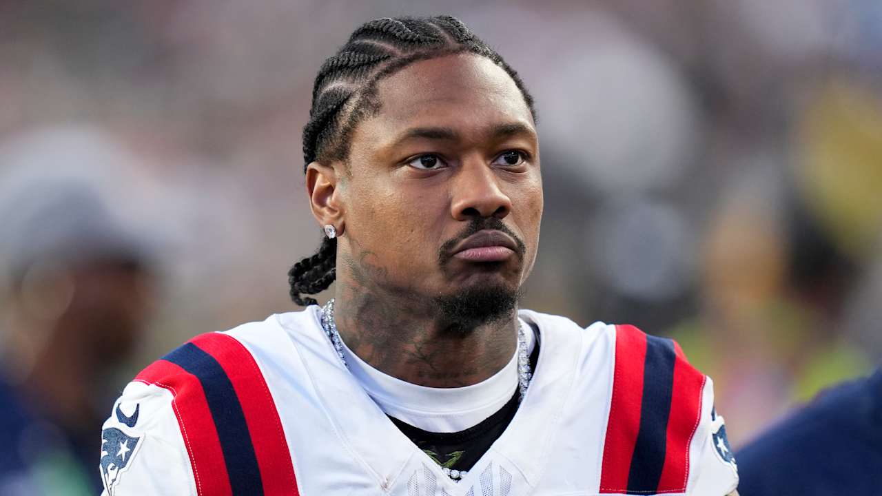 Stefon Diggs to Commanders? Free-agent WR open to playing for hometown team: 'Not ruling it out'