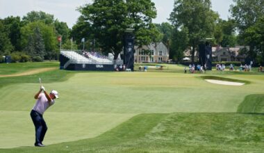 Birdie blitz gets Harrington back on Senior major trail