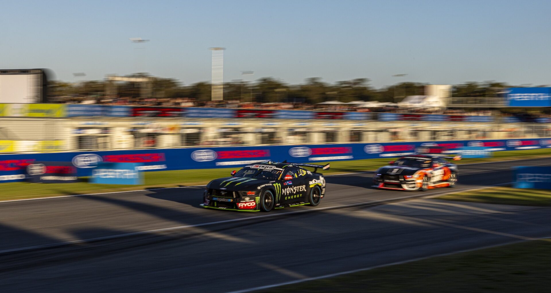Strategy wide-open in crucial Perth round - Supercars