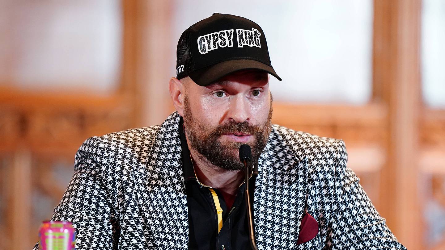 Tyson Fury Reveals the One Thing He Remembers Sparring a Young Anthony Joshua