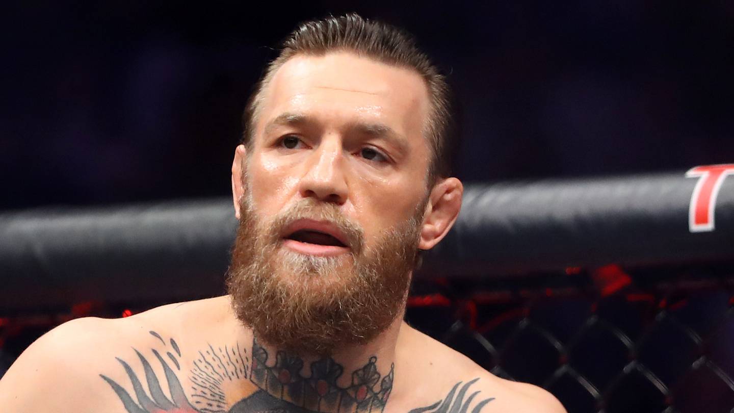 Is the Conor McGregor UFC Fight Free on Paramount?