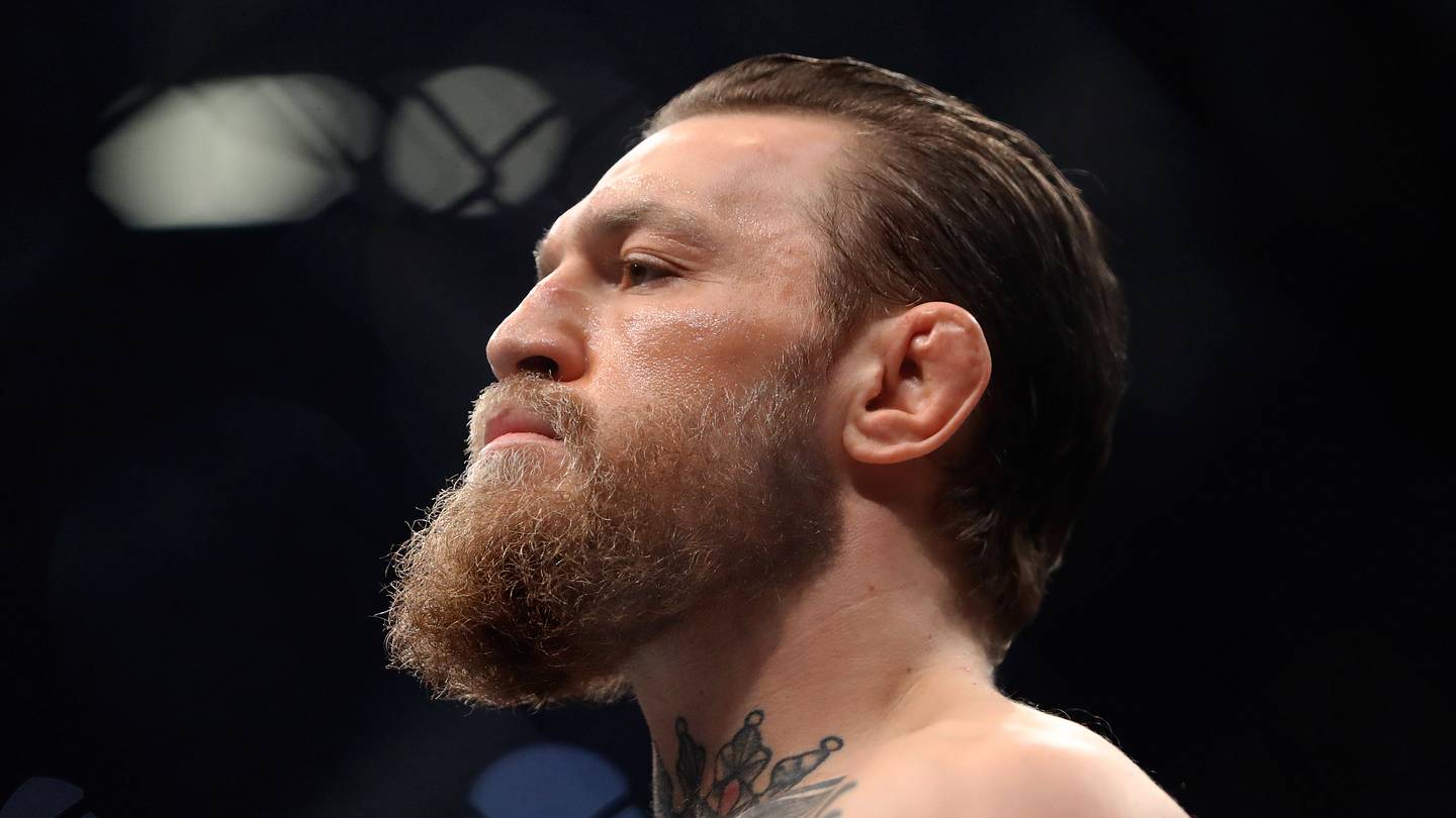 UFC Champion Makes Clear-Cut Prediction for Conor McGregor vs. Max Holloway Fight