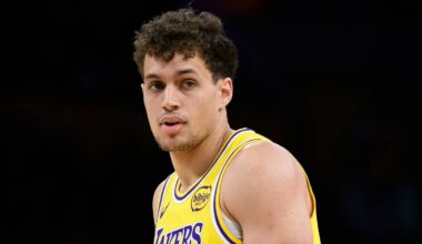 Lakers Officially Sign 3 Players to Two-Way Contracts