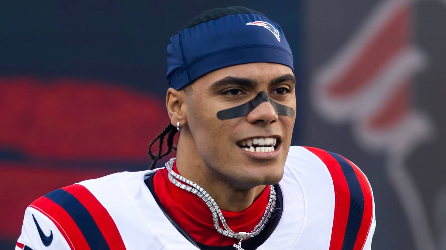 Feb 8, 2026; Santa Clara, CA, USA; New England Patriots cornerback Christian Gonzalez (0) against the Seattle Seahawks during Super Bowl LX at Levi's Stadium. Mandatory Credit: Mark J. Rebilas-Imagn Images