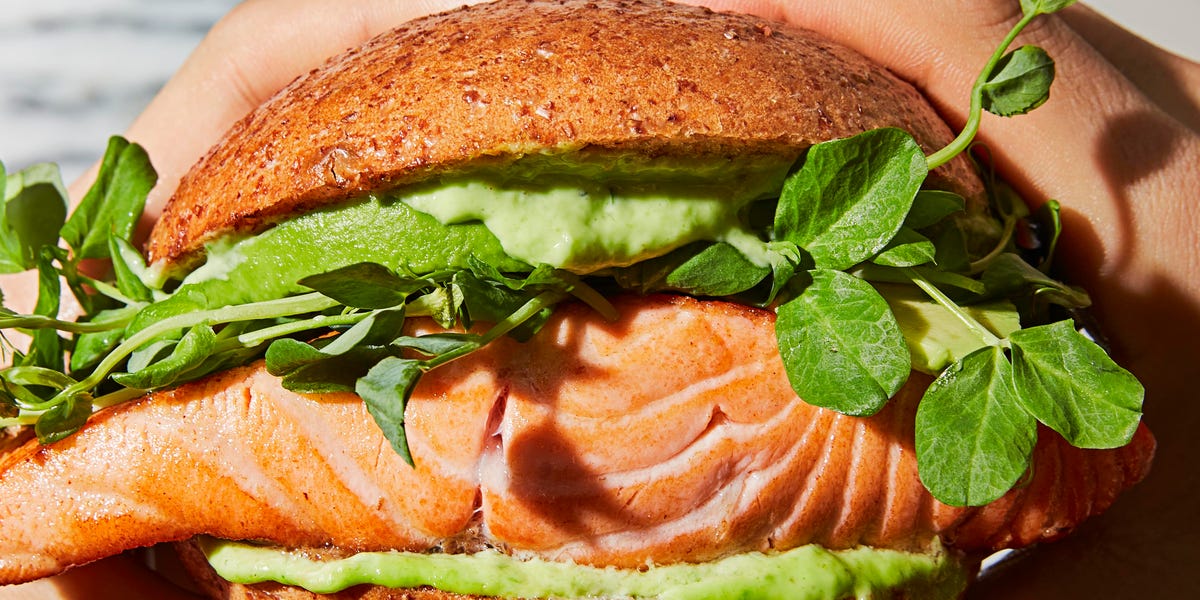 6 Unique Diets Men Should Follow, Say RDs